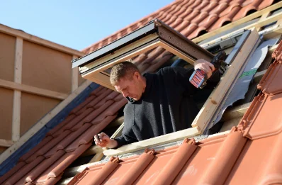 Pose de fenêtres de toit Velux à Surgy